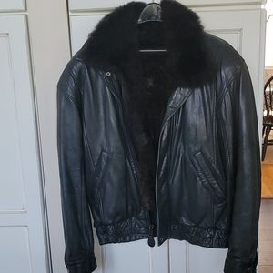 Men's bomber jacket with removable fur lining